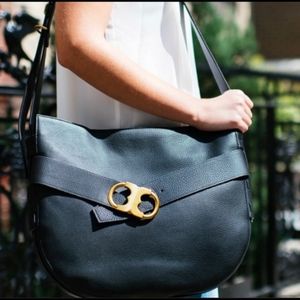Tory Burch Gemini Link Shoulder Hobo Bag